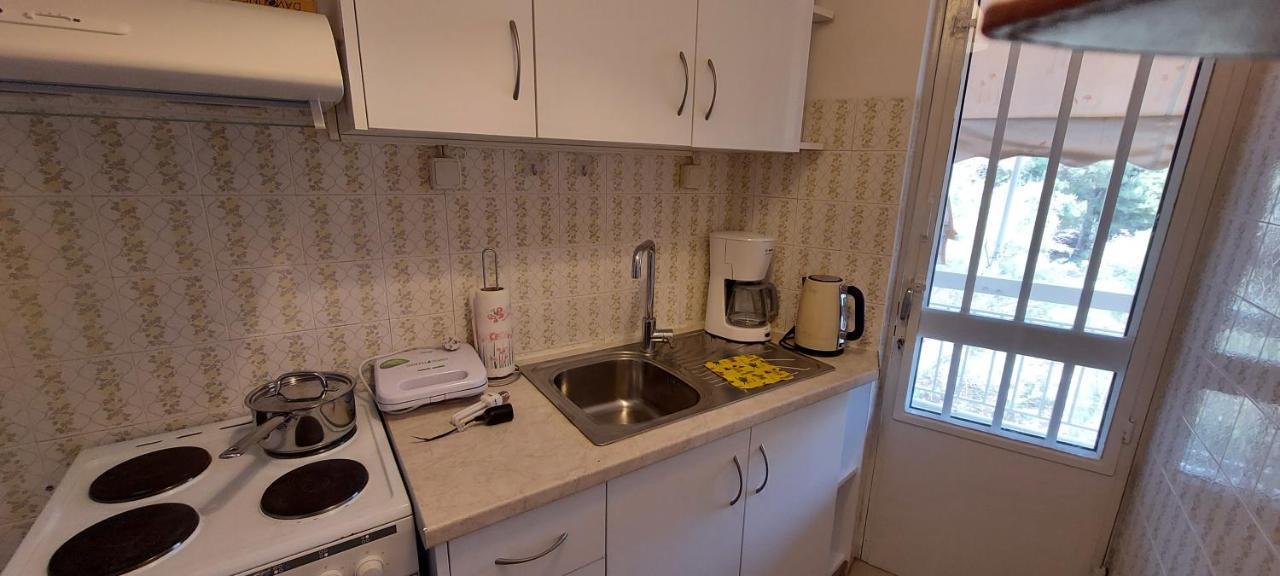 Oikika B10 Daire Artemida  Dış mekan fotoğraf